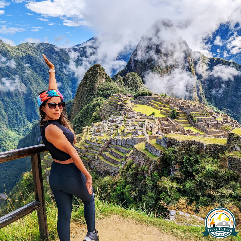 Tour Lima, Arequipa, Lago Titicaca, Machu Picchu Y Cusco 13 Días